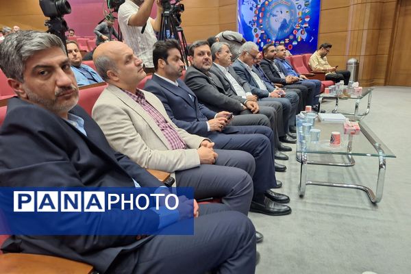 هفته دولت فرصتی برای مرور عملکرد دولت مردان