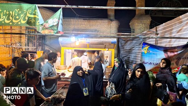 برنامه‌های فرهنگی و هنری در مسیر چهارراه نخریسی تا چمن