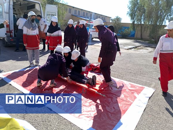  مانور سراسری زلزله در شهرستان بم 