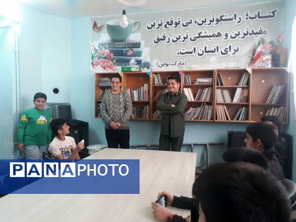 کارگاه خبرنگاری و انتخاب سر دبیر خبرنگاران پسر در شهرستان خلیل‌آباد 