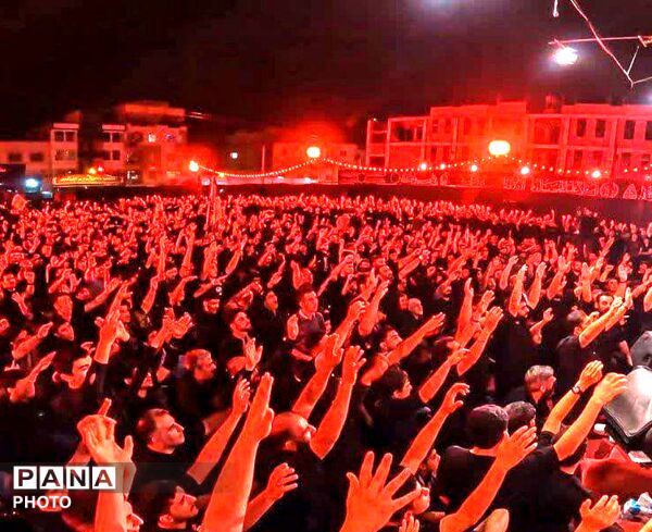 مراسم عزاداری رهبر شهید در شهر هشتگرد 