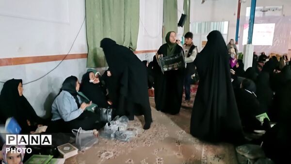 مراسم شب قدر در امامزاده سید محمد (ع) کاشمر 