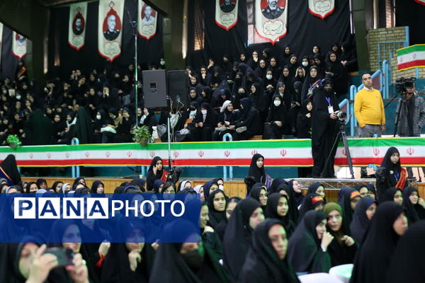 اجلاسیه شهدای دانش‌آموز استان قم