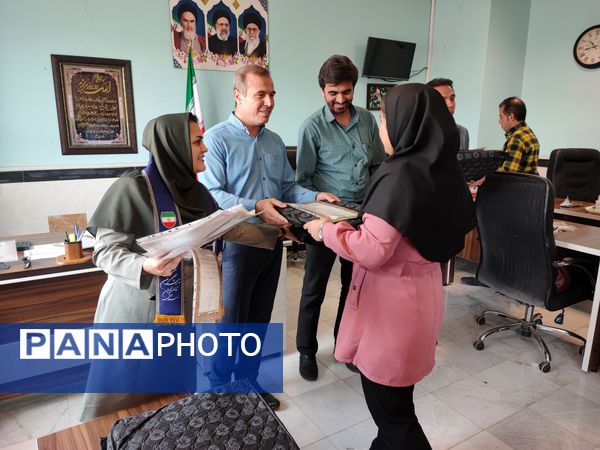 تقدیر از دانش‌آموز خبرنگاران پانا در شهرستان سملقان
