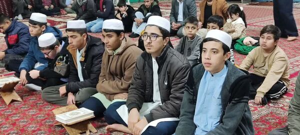 چلچراغ آیه‌ها و جشن ولادت حضرت فاطمه‌زهرا(س) در گالیکش