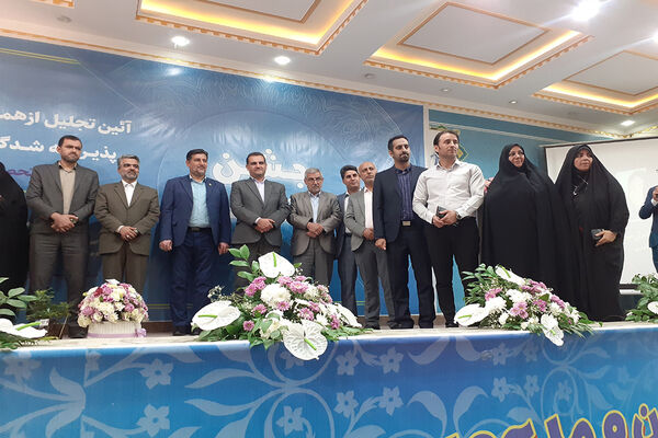 مراسم تجلیل از پذیرفته شدگان کنکور سراسری ۱۴۰۳ آموزشگاه نمونه دولتی سمیه شهرستان پیشوا