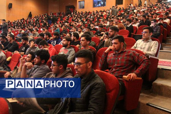 نخستین اجلاسیه شهدای دانشجو معلم در زنجان 