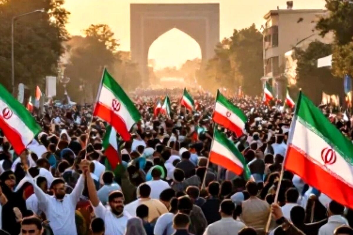 طلوع آزادی؛ حکایت ده روز پرشور