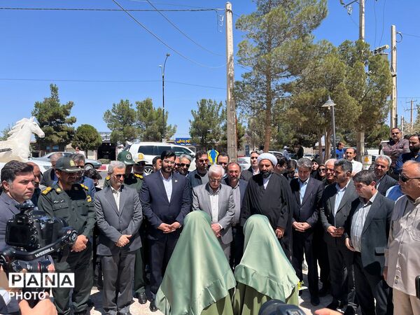 بازدید استاندار خراسان شمالی از پروژه‌های هفته دولت در شهرستان جاجرم