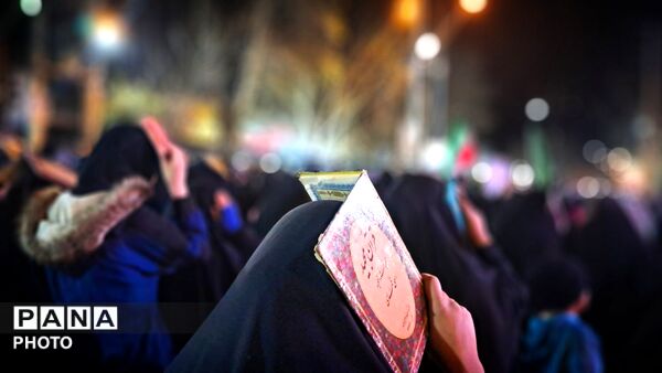 مردم گالیکش شب قدر را در خیابان ماندند