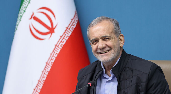 امنیت پایدار خلیج فارس و آبراه‌های آن، ‌در گرو همکاری‌ و نقش‌آفرینی کشورهای منطقه است‌
