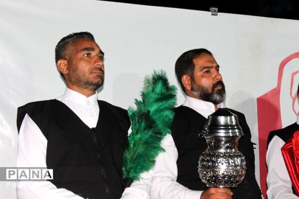 در محضر خورشید؛ بازگشت عطر کربلا به قلب میدان شورا