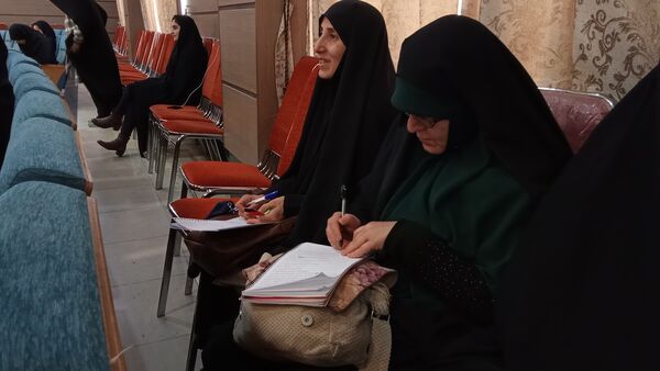 نشست فعالان امر به معروف و نهی از منکر 
