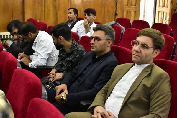 کارگاه توانمندسازی نیروی انسانی مدارس متوسطه اول شاهد در یاسوج