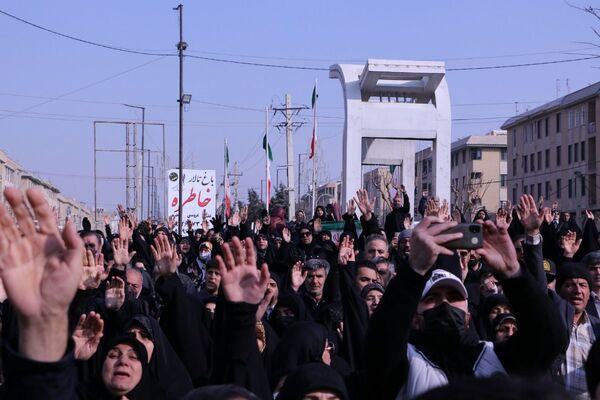 مراسم تشییع پیکر مطهر شهید والامقام شاهین دهقانی