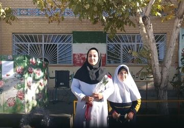 روز پرستار در مدرسه مهرعلی نادیپور شهرستان بروجن 
