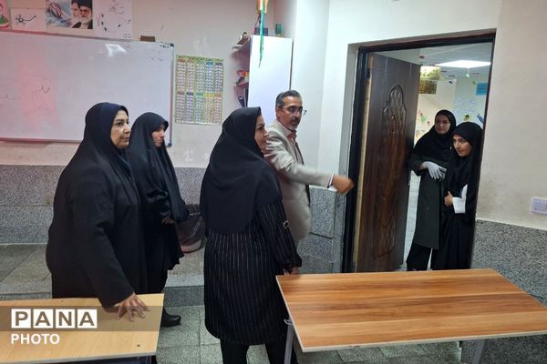 افتتاح اتاق بهداشت مدرسه نور ایمان پردیس به مناسبت  هفته سلامت