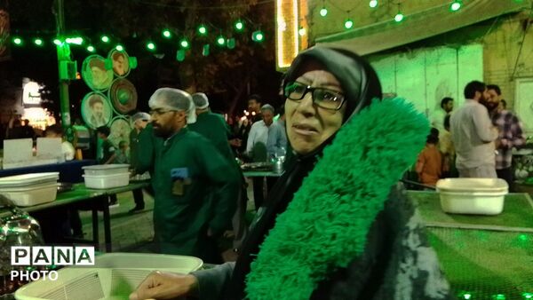 چایخانه حضرت زهرا؛ کانونِ گرمِ همدلی در شب‌های نیشابور
