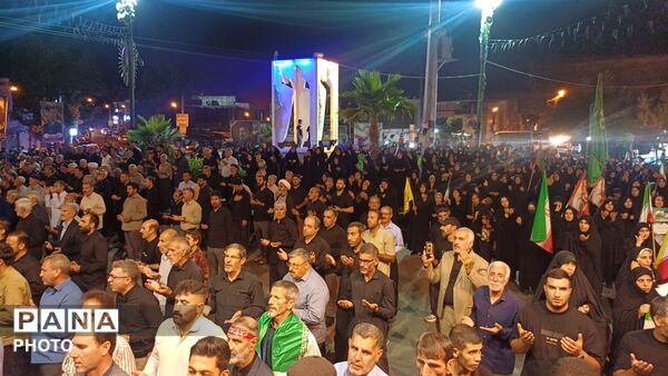 شکوه صدوبیست شب مقاومت مردم کوهدشت در میدان امام خمینی (ره)
