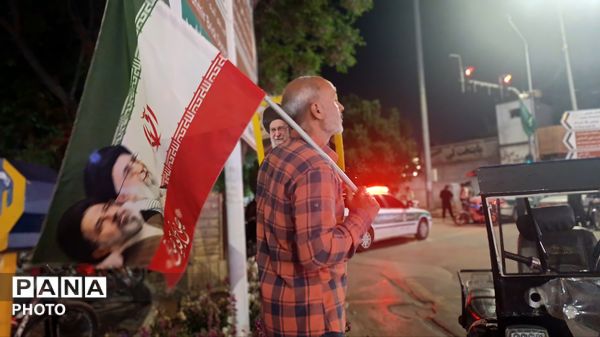 هفتادو یکمین شب مقاومت در حسینیه امام خمینی (ره) نیشابور 