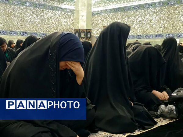 محفل هفتگی هیات «معصومانه» با حضور دختران دبیرستانی در قم