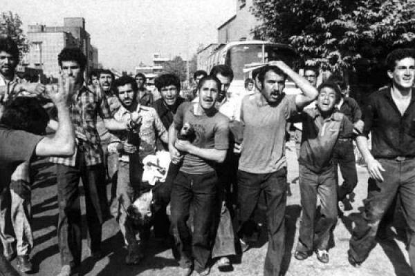 قیام خونین ۱۵ خرداد فریاد عدالت و ایمان است