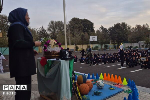 المپیاد ورزشی درون‌مدرسه‌ای؛ نشاط و رقابت در دبیرستان دخترانه بعثت ۲ 