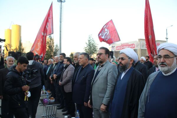 استقبال باشکوه مجاوران امام مهربانی‌ها از میهمانان بیست و دومین اجلاسیه بین‌المللی پیرغلامان حسینی در مشهد