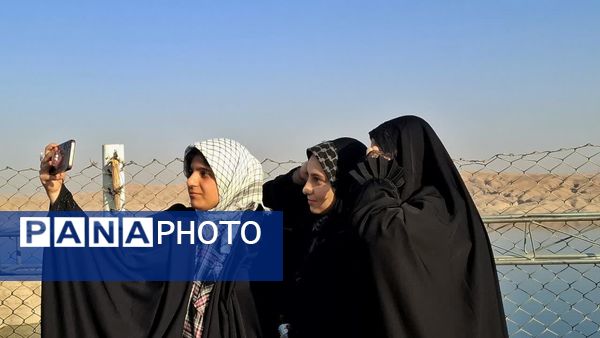 حس و حال دختران دانش‌آموز قم در اردوی راهیان نور