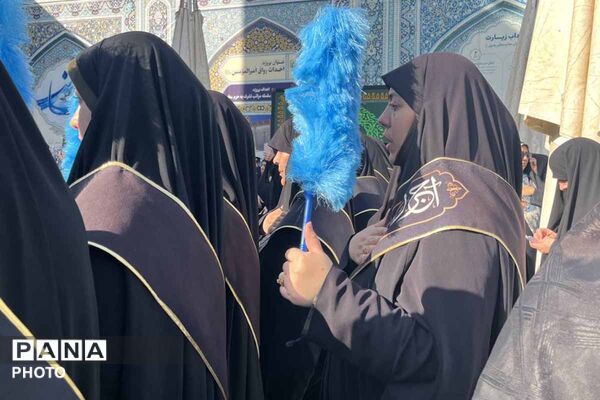 مشهد در سوگ امام رضا(ع)؛ حرم رضوی میزبان دلهای داغدار