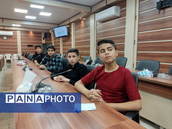 جلسه دوم دوره خبرنگار شو پسران