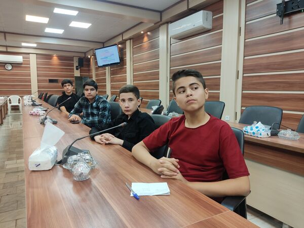 جلسه دوم دوره خبرنگار شو پسران