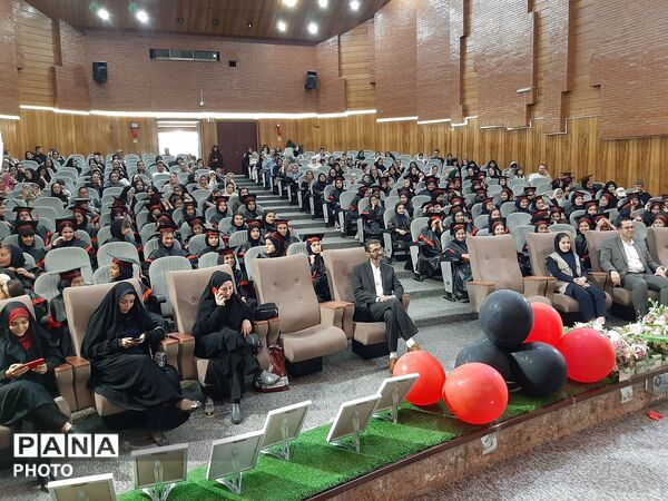 جشن فارغ‌التحصیلی مدرسه شهید جواهری۲ 