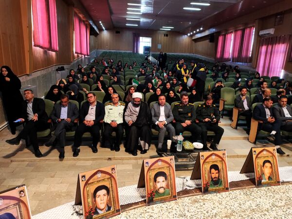 آئین پرطنین زنگ مهر و مقاومت در مدارس شهرستان خاتم 