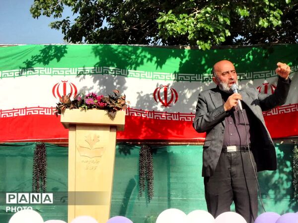 یادواره شهید امیرمحمد نظری در دبیرستان شهدای اطلاعات 