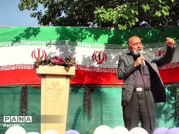 یادواره شهید امیرمحمد نظری در دبیرستان شهدای اطلاعات 