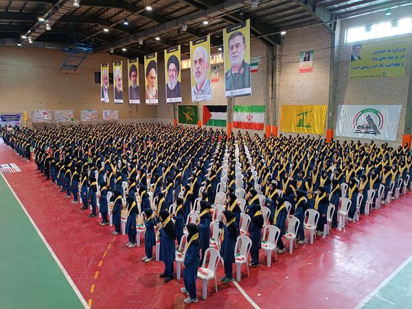 همایش بزرگ یاوران مقاومت در بیرجند 