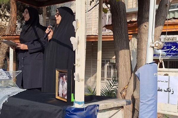 برگزاری مراسم سالگرد شهادت حاج قاسم سلیمانی در مدرسه حضرت زینب(س) ناحیه یک شهرری
