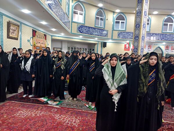 همایش صلابت خواهران بسیجی در خواجه