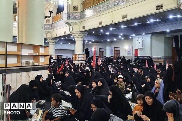 مراسم گرامیداشت رهبر شهید انقلاب اسلامی در حرم مطهر حضرت عبدالعظیم حسنی (ع) شهرری
