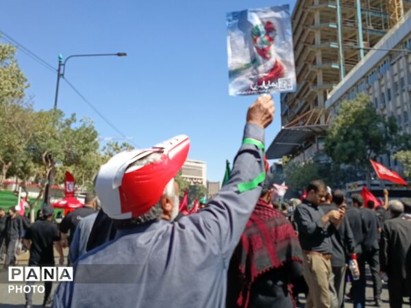 ما میمانیم تا آخرین نفس تا پیروزی