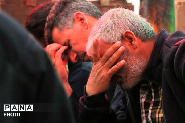 یادواره شهدا در تکیه سادات مروست 