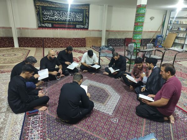 کلاس‌های قرآن کریم در مسجد امام علی (ع) ده‌محسن 