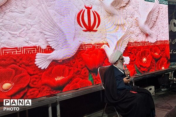 مردم دیار ۱۵ خرداد در صف مقدم مقاومت