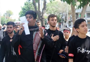 عشق و علاقه به اهل بیت(ع) مرا به مسیر مداحی هدایت کرد