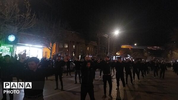 عزاداری شب نوزدهم در خیابان های نیشابور 