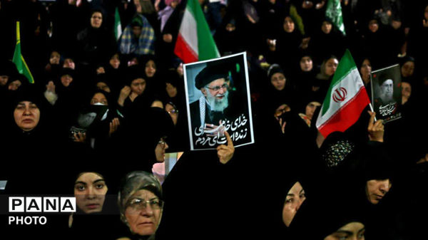 شکوه همبستگی در نجف آباد