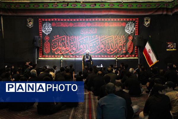 مراسم سوگواری شب هشتم محرم در هیئت انصار الحجه نیشابور 