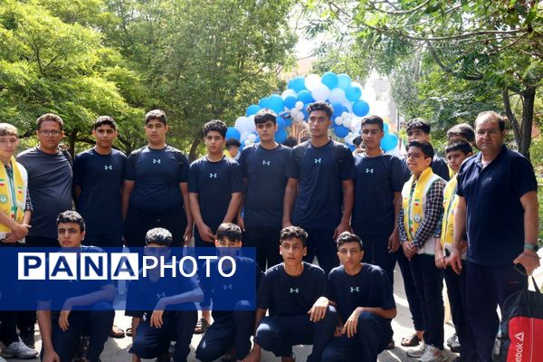 استقبال از تیم‌های ورزشی دانش‌آموزی کشور در رشته‌های فوتسال و هندبال 