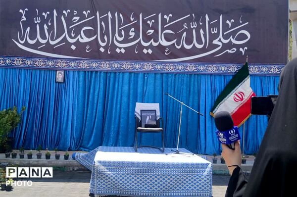 خدمت رسانی به زاِئران تشییع رهبر شهید در موکب دارالمصلین شهرستان شیروان